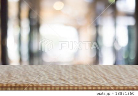 Checkered table cloth on empty table for Your photomontage or pr 18821360