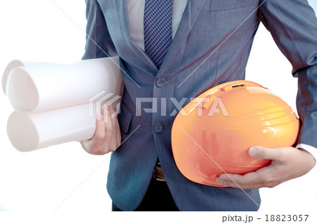 Happy young asian engineer Happy young asian engineer 18823057