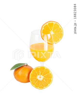 Mandarin oranges and glass isolated. Mandarin oranges and glass isolated. 18823084