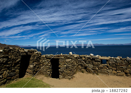Isla del Sol on the Titicaca lake, Bolivia. Isla del Sol on the Titicaca lake, Bolivia. 18827292