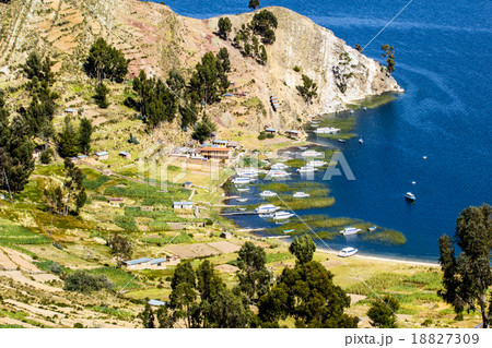 Isla del Sol on the Titicaca lake, Bolivia. Isla del Sol on the Titicaca lake, Bolivia. 18827309