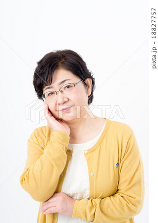 シニアの女性 18827757