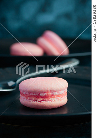 macaroons macaroons 18829380