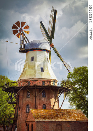 Windmill Windmill 18834506