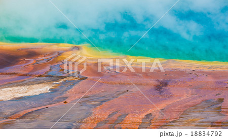 Grand Prismatic Spring, Midway Geyser Basin 18834792