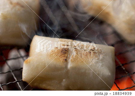 おもち おもち 18834939