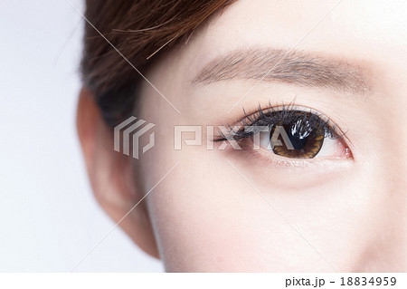 Beautiful woman eye Beautiful woman eye 18834959