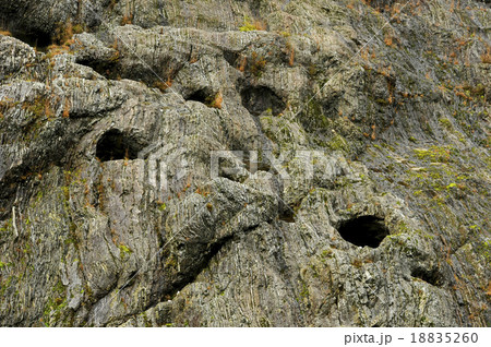 飛水峡(岐阜県七宗町)の甌穴群 飛水峡(岐阜県七宗町)の甌穴群 18835260