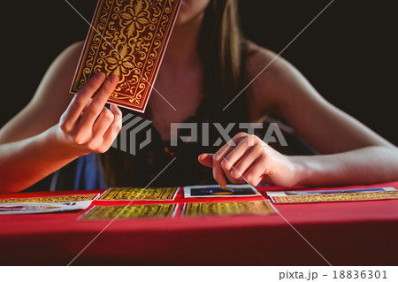 Fortune teller using tarot cards 18836301