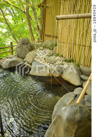 温泉、露天風呂、打たせ 18840439