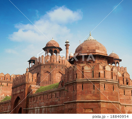 The Red Fort outside view The Red Fort outside view 18840954