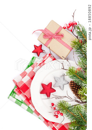 Christmas table setting with gift box and fir tree Christmas table setting with gift box and fir tree 18850892