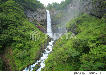 華厳の滝 華厳の滝 18852310