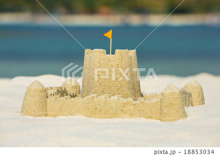 Sand castle on the beach Sand castle on the beach 18853034