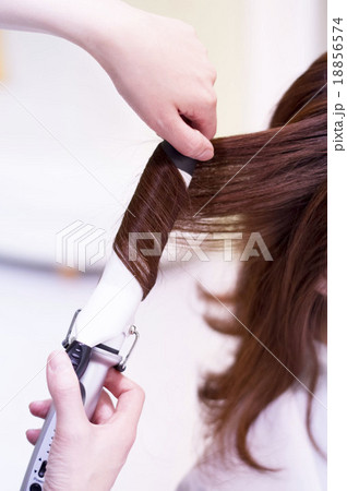 巻き髪3 巻き髪3 18856574