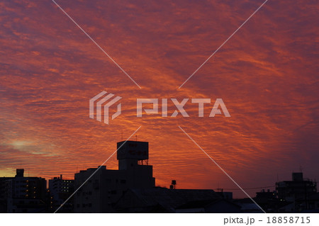 夕焼け空 18858715