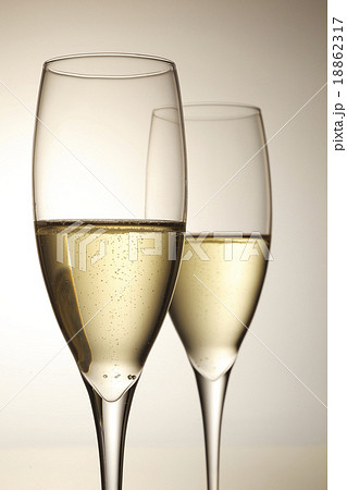 シャンパン　スパークリングワイン 18862317