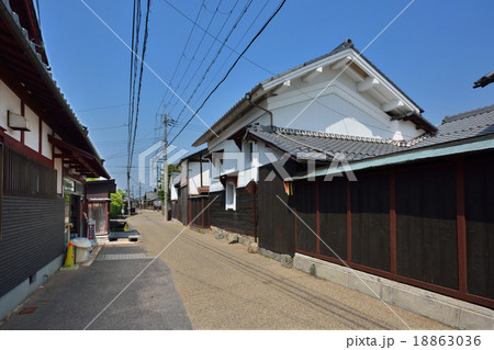 滋賀県　五個荘町金堂の町並み 18863036