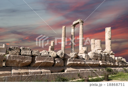 Temple of Hercules,  Citadel Hill, Amman, Jordan 18868751