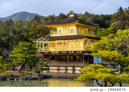 Kinkakuji Temple (The Golden Pavilion)  18868876