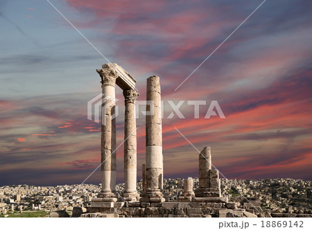 Temple of Hercules, Citadel Hill, Amman, Jordan 18869142