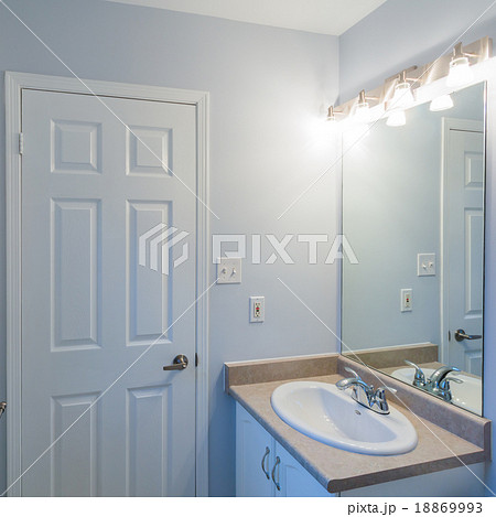 Bathroom Interior Design 18869993
