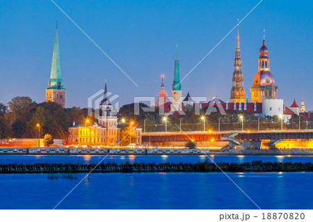 Riga. View  the Church of St. Peter at night. 18870820