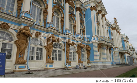 エカテリーナ宮殿 18871535