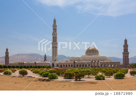 オマーン　マスカットのスルタン・カブース・グランド・モスク 18871980