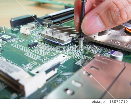 installing or repairing computer installing or repairing computer 18872719