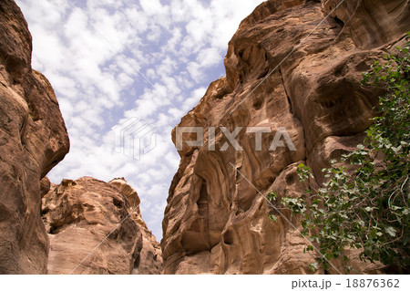 Mountains of Petra, Jordan, Middle East 18876362