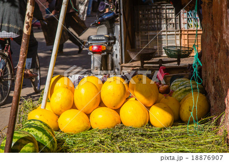 Sweet yellow melons Sweet yellow melons 18876907