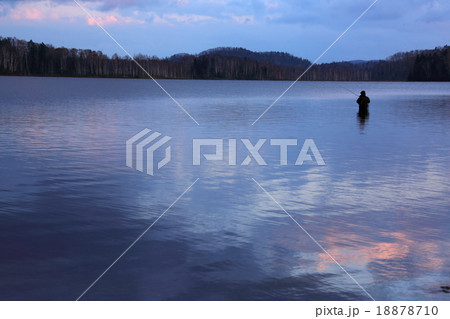 朱鞠内湖 18878710