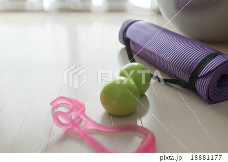 ヨガスタジオ 18881177
