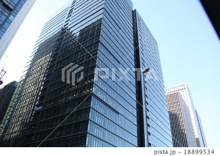 高層ビル 18899534