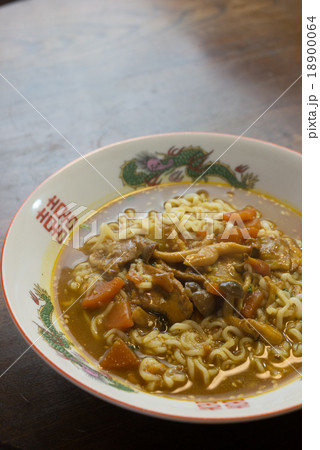 カレーラーメン 18900064