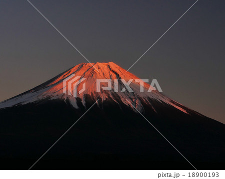 ふともっぱらからの富士山夕日 18900193