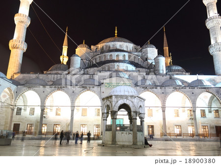 トルコ スルタンアフメトモスク ブルーモスクの写真素材