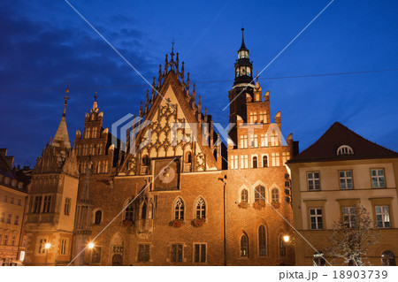 Wroclaw Old Town Hall at Night Wroclaw Old Town Hall at Night 18903739