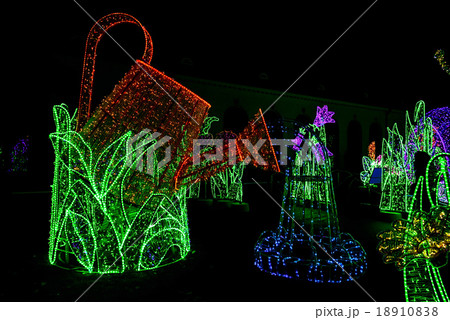 Illuminated Watering Can Illuminated Watering Can 18910838