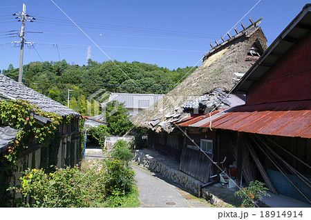 ノスタルジックな西宮市北部にある船坂峠の集落 / 初秋 / 収穫の季節 / 兵庫県西宮市山口町船坂  18914914