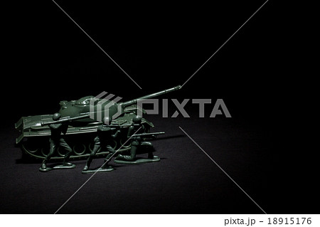 おもちゃの兵隊:Toy Soldiers おもちゃの兵隊:Toy Soldiers 18915176