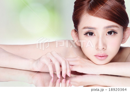Charming woman Smile face Charming woman Smile face 18920364