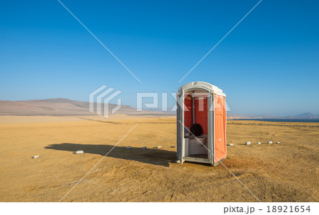 Toilet in a desert 18921654