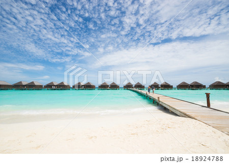 Over water bungalows, beach of Maldives 18924788