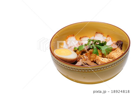 Crunchy Pork Soup with noodle isolated, Chinese Crunchy Pork Soup with noodle isolated, Chinese 18924818