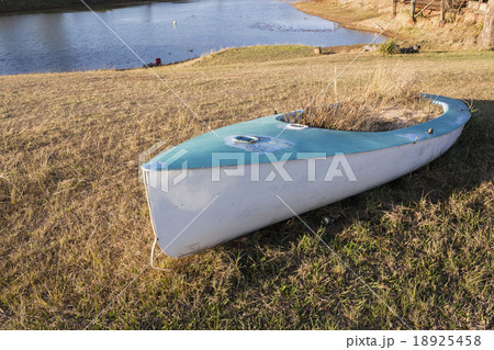 Yacht Abandoned Countryside 18925458