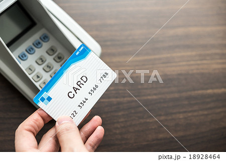 暗証番号 18928464