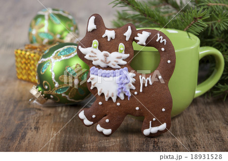 Christmas cookies with green cup . Christmas cookies with green cup . 18931528