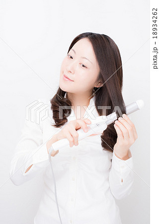 ヘアアイロン　女性 18934262